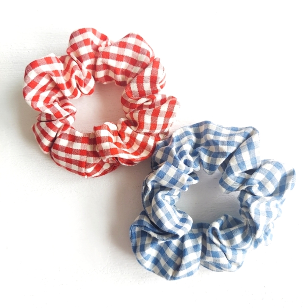 Gingham Scrunchie Duo - Picnic Blanket & Dorthy
